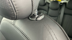 MINI Hatchback 1.5 Cooper Exclusive 5dr Auto [Comfort/Nav Pack] Petrol Hatchback